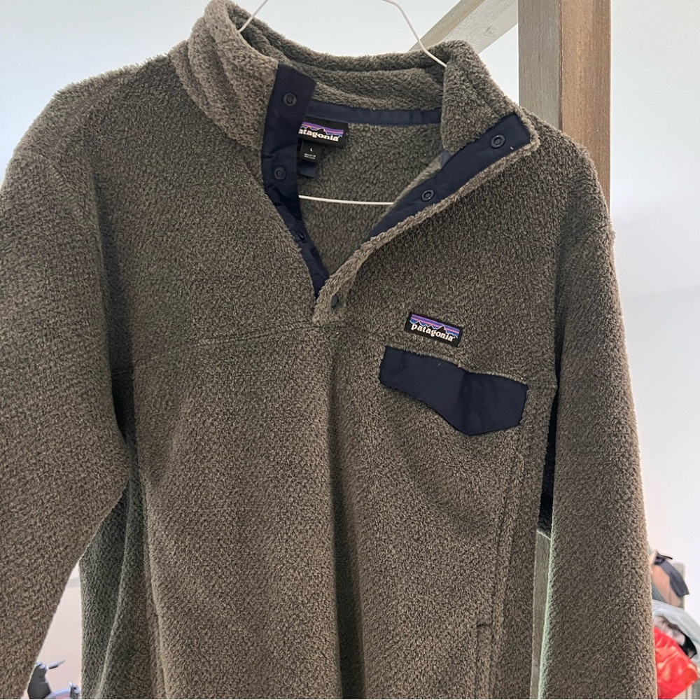 Like new Patagonia fleece pullover
